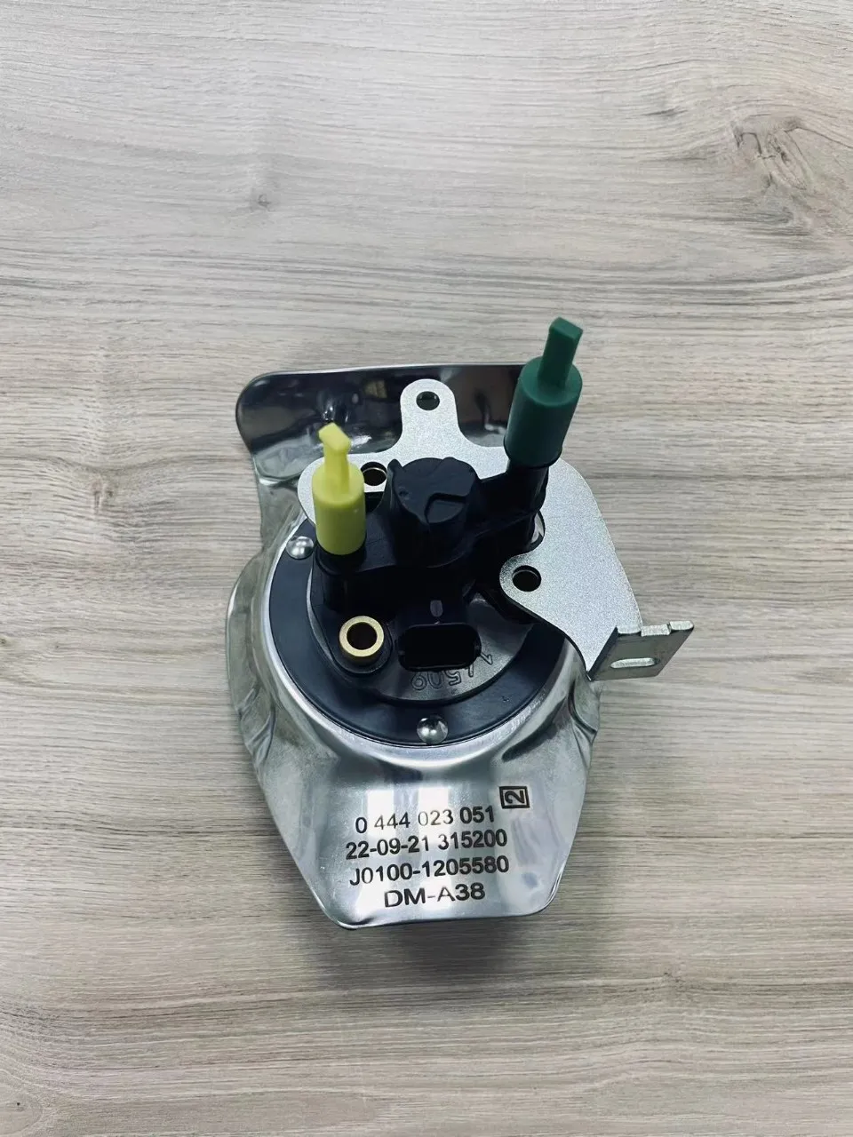 0444023051 0444023053 0444023068 Urea Injection Dosing Module For Bosch 2.0 Volvo FH4 16 FM FMX Scania 
0444023051 0444023053 0444023068 Urea Injection Dosing Module For Bosch 2.0 Volvo FH4 16 FM FMX Scania