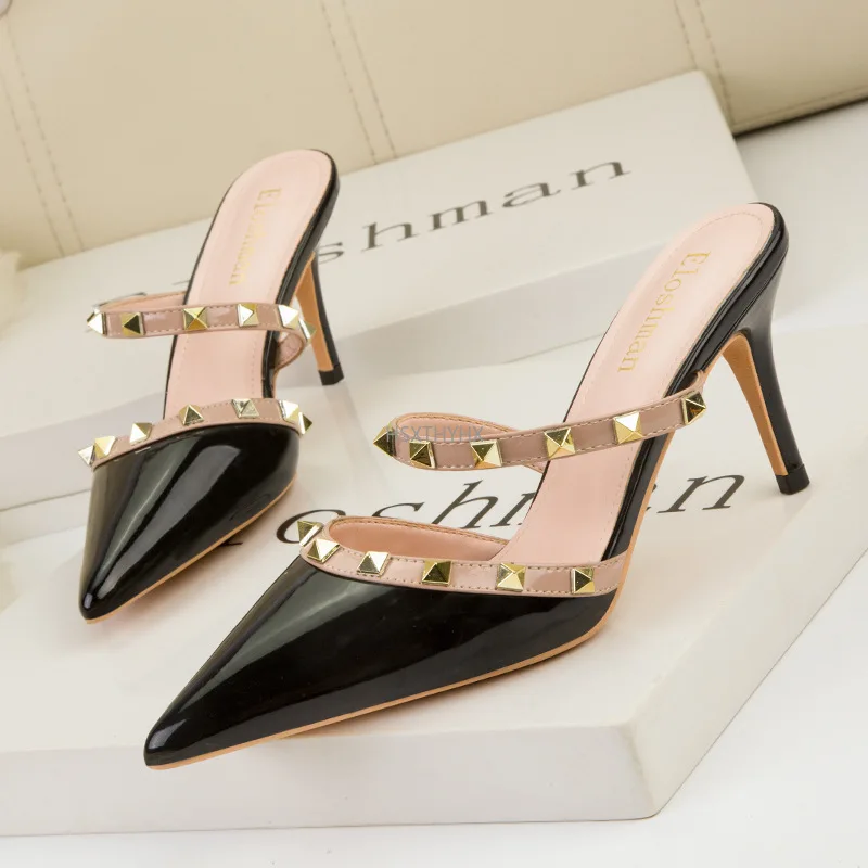 Fashion Rivets Stiletto Women Pumps OL Office High Heel Ladies Shoes Sexy Side Cut-Outs Pointed Toe Wedding Shoes Woman Size 40
Fashion Rivets Stiletto Women Pumps OL Office High Heel Ladies Shoes Sexy Side Cut-Outs Pointed Toe Wedding Shoes Woman Size 40