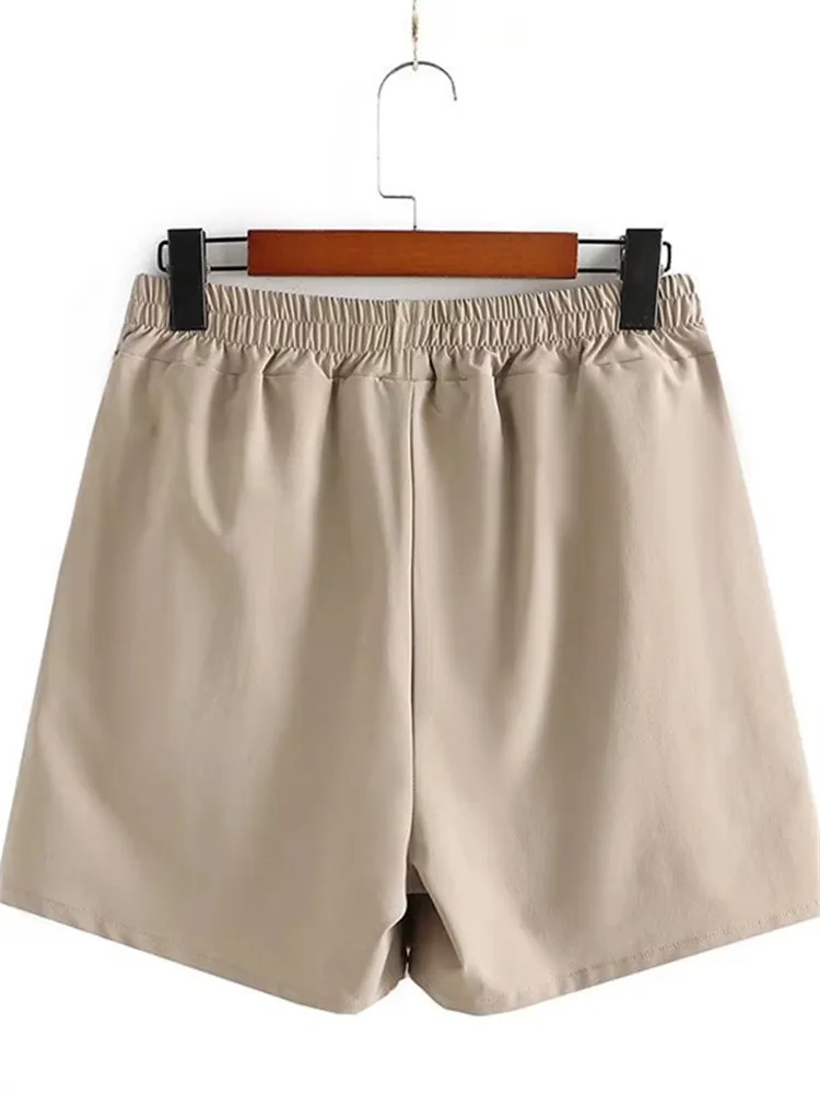 Plus Size Women's Clothing Shorts Thin Elastic Waist Pleated Stitching On The Front Large Size Mini Shorts For Busty Lady Summer
Plus Size Women's Clothing Shorts Thin Elastic Waist Pleated Stitching On The Front Large Size Mini Shorts For Busty Lady Summer
