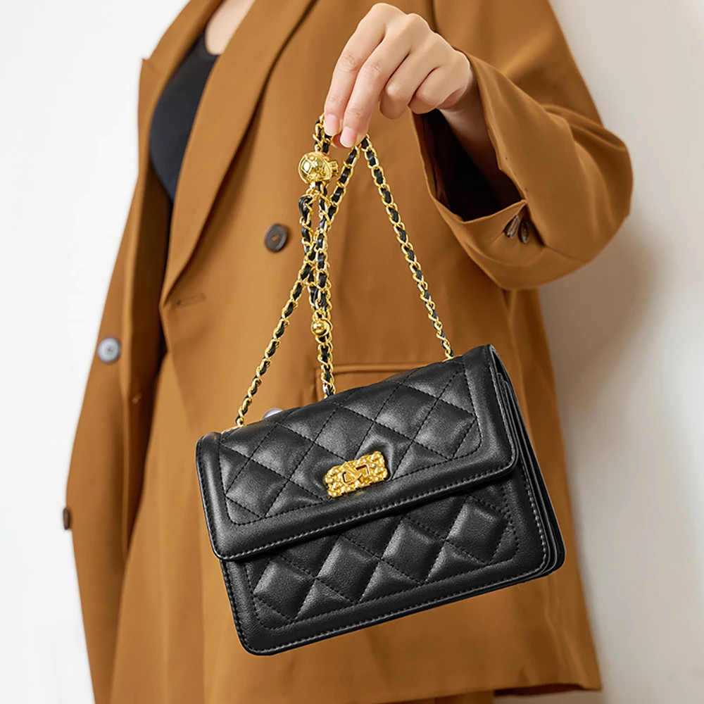 Bisi Goro Black Classic Messenger Bags High Quality Genuine Leather Women Flap Handbag Luxury Designer Crossbody Shoulder Bag
Bisi Goro Black Classic Messenger Bags High Quality Genuine Leather Women Flap Handbag Luxury Designer Crossbody Shoulder Bag