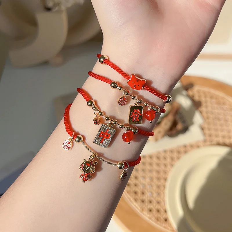 Minar 2022 New Year Multiple Shiny Rhinestone Mahjong Charm Bracelets for Women Red Color Rope Chain Enamel Tiger Bracelet Gift
Minar 2022 New Year Multiple Shiny Rhinestone Mahjong Charm Bracelets for Women Red Color Rope Chain Enamel Tiger Bracelet Gift