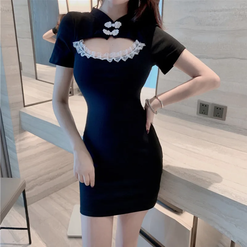 New Style Square Collar Lace Vintage Red Color Y2k Dress Female Summer Tight Sexy Bag Hip Dress French Dress 2022
New Style Square Collar Lace Vintage Red Color Y2k Dress Female Summer Tight Sexy Bag Hip Dress French Dress 2022
