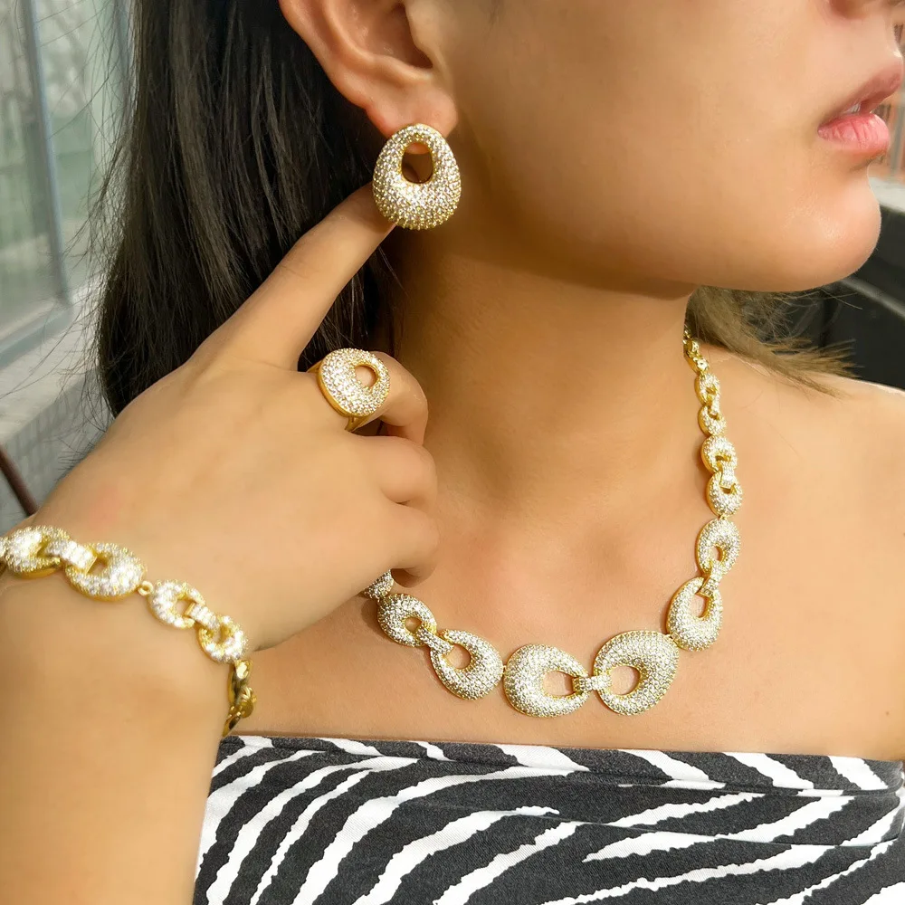 Dubai Fashion Gold Color Jewelry Sets African Bridal Wedding Gifts Party for Women Necklace Bracelet Earrings Ring Set Jewellery
Dubai Fashion Gold Color Jewelry Sets African Bridal Wedding Gifts Party for Women Necklace Bracelet Earrings Ring Set Jewellery