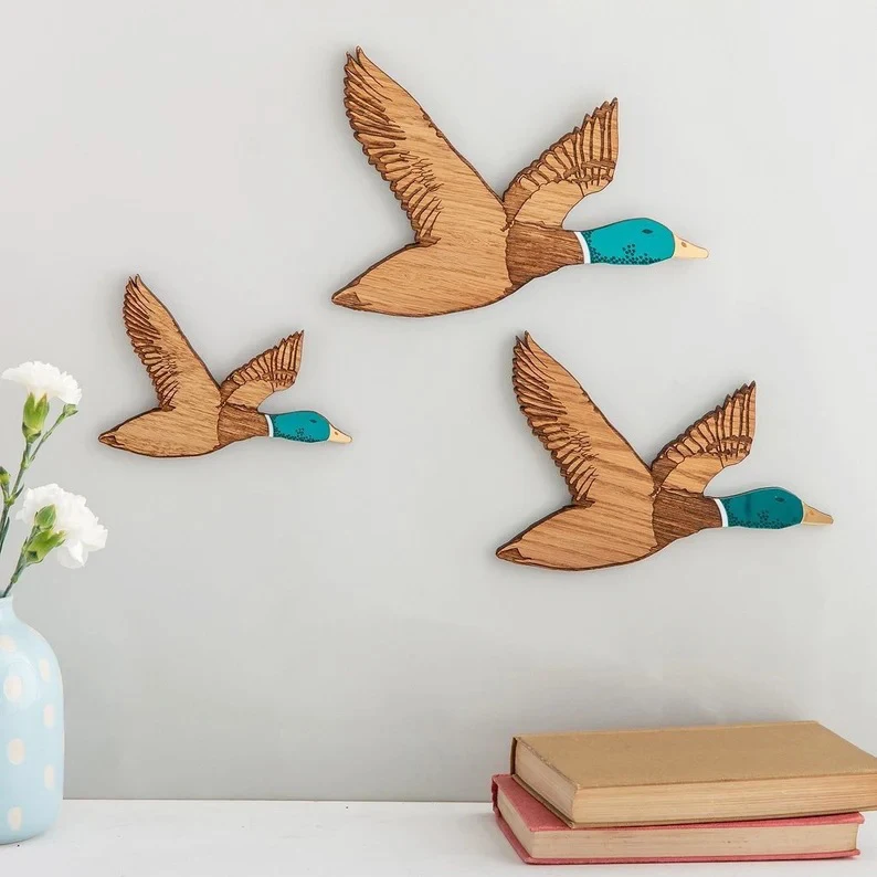 3PCS Wooden Wall Decoration Creative Flying Ducks Shape for Home Indoor Pendant for Home Decoration Wall Hanging Ornaments
3PCS Wooden Wall Decoration Creative Flying Ducks Shape for Home Indoor Pendant for Home Decoration Wall Hanging Ornaments