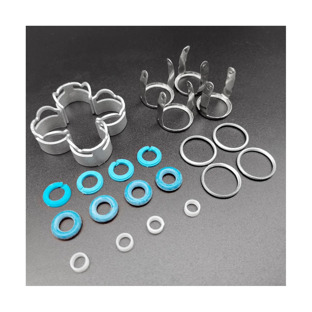 EA888 Fuel Injector Nozzle Seal Repair Kit for Golf Tiguan Beetle Passat Jetta CC A3 A4 A5 TT Q3 Seat Leon 06J998907B
EA888 Fuel Injector Nozzle Seal Repair Kit for Golf Tiguan Beetle Passat Jetta CC A3 A4 A5 TT Q3 Seat Leon 06J998907B