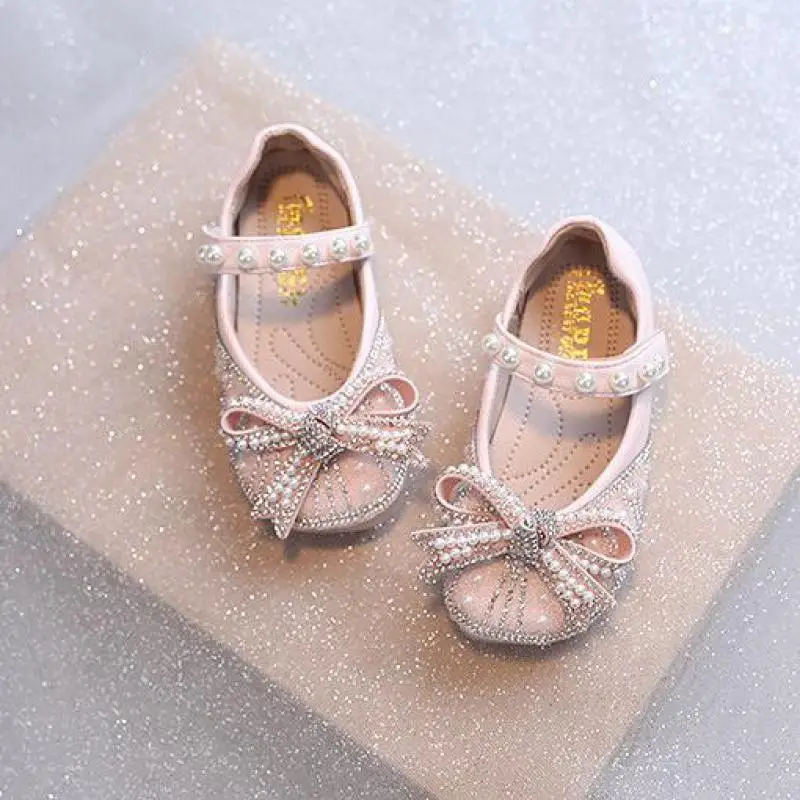 Children's Pearl Bow Leather Shoes Spring Girls Sequins Princess Shoes 2022 New Kids Soft Bottom Wedding Shoes H13
Children's Pearl Bow Leather Shoes Spring Girls Sequins Princess Shoes 2022 New Kids Soft Bottom Wedding Shoes H13