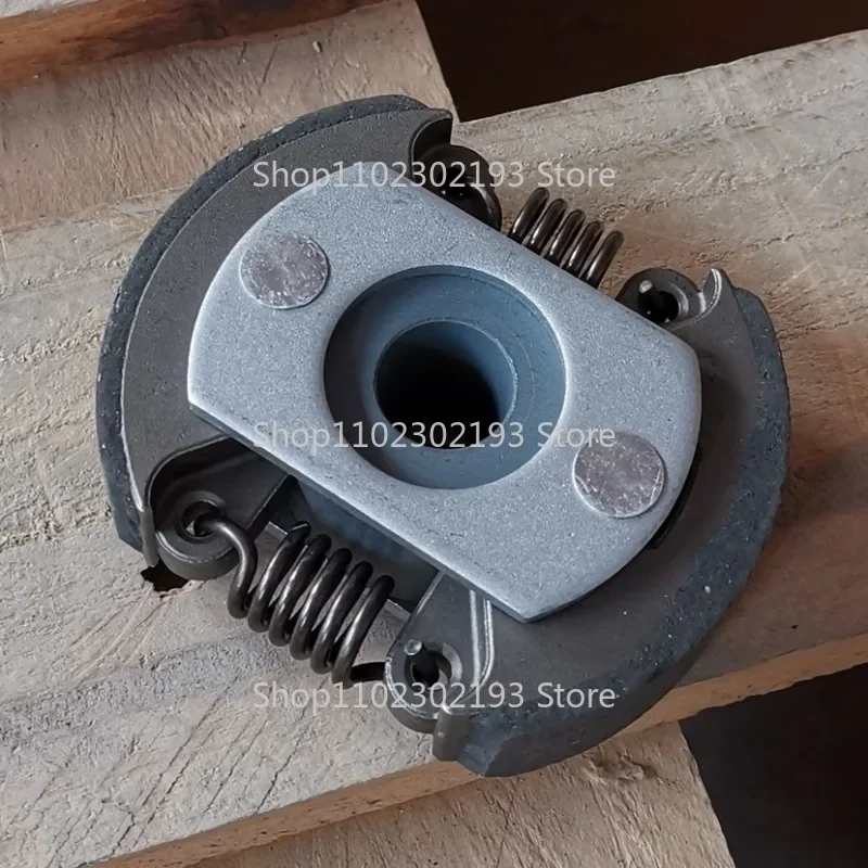 78 мм сцепление для Wacker BS500 BS600 BS700 BS50-2 BS60-2 BS70-2 OEM P/N 0086430 Tamping Rammer OD:78 мм 
78 мм сцепление для Wacker BS500 BS600 BS700 BS50-2 BS60-2 BS70-2 OEM P/N 0086430 Tamping Rammer OD:78 мм
