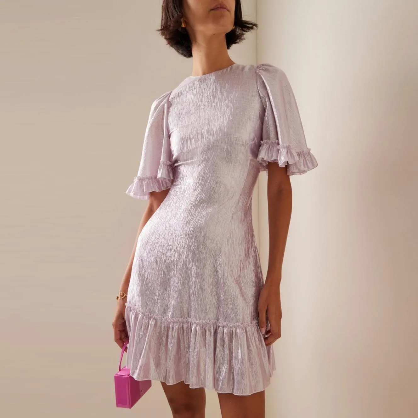 O-neck Sparkly Light Pink Satin Dress Mini Ruffles Party Dress With Zipper Short Sleeve Casual Women Clothing Custom Made Gown
O-neck Sparkly Light Pink Satin Dress Mini Ruffles Party Dress With Zipper Short Sleeve Casual Women Clothing Custom Made Gown