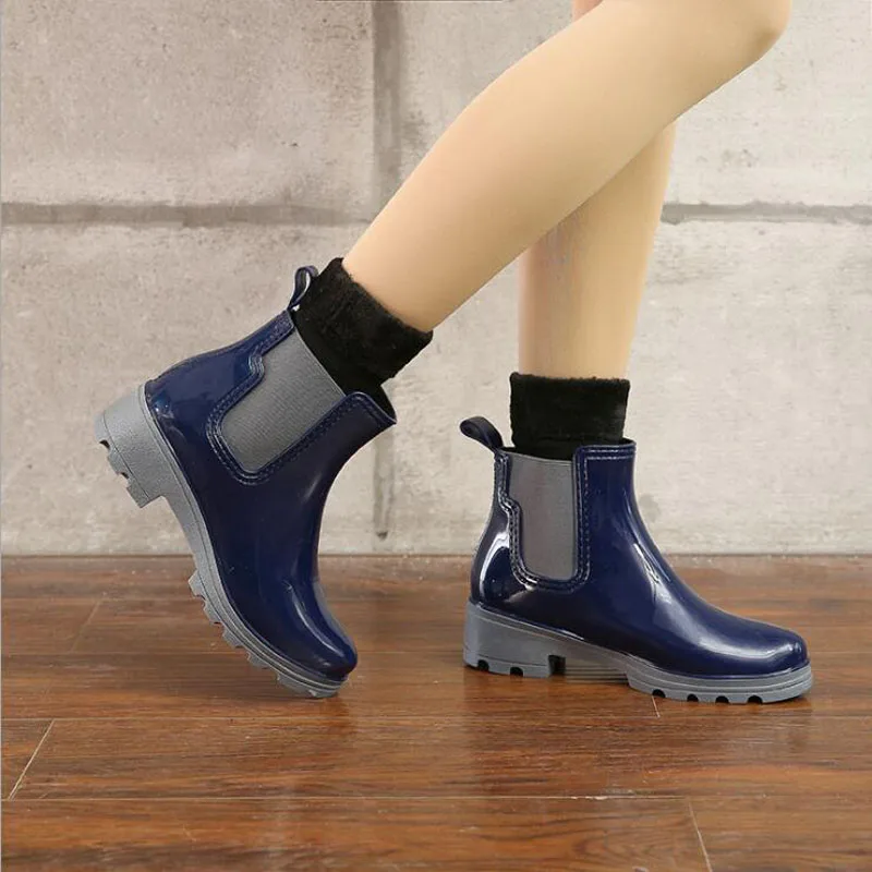 Comemore 2022 Galoshes Women Ankle Rain Boots Women's Adult Water Boot Outdoor Rubber Water Shoes for Female Black Free Shipping
Comemore 2022 Galoshes Women Ankle Rain Boots Women's Adult Water Boot Outdoor Rubber Water Shoes for Female Black Free Shipping