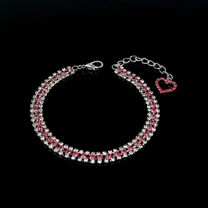 Elegant Pet Necklace Three Drainage Diamond Cat and Dog Collars Adjustable Heart Pendant Dog Supplies Fashion Bling Pet Collars
Elegant Pet Necklace Three Drainage Diamond Cat and Dog Collars Adjustable Heart Pendant Dog Supplies Fashion Bling Pet Collars