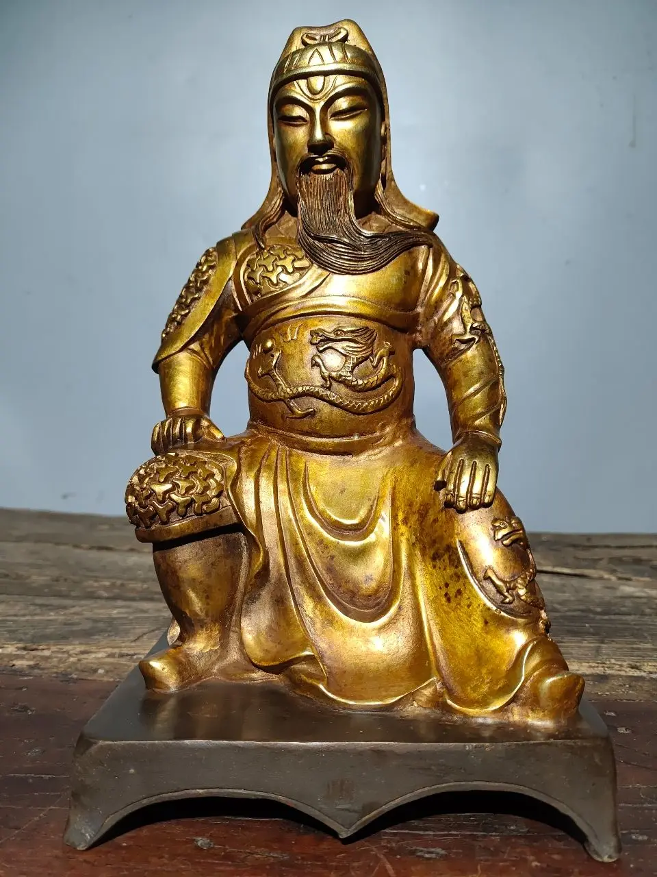 

11"Tibet Temple Collection Old Bronze Gilding martial God of Wealth Guan Yu Dragon texture Guan Yunchang Worship Hall Town house