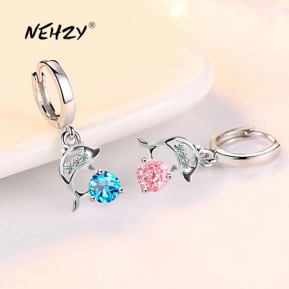 NEHZY новые женские модные серьги с серебряным покрытием, ювелирные изделия, синие серьги с кубическим цирконием, розовым дельфином, длинные серьги-кисточки в стиле ретро
NEHZY новые женские модные серьги с серебряным покрытием, ювелирные изделия, синие серьги с кубическим цирконием, розовым дельфином, длинные серьги-кисточки в стиле ретро