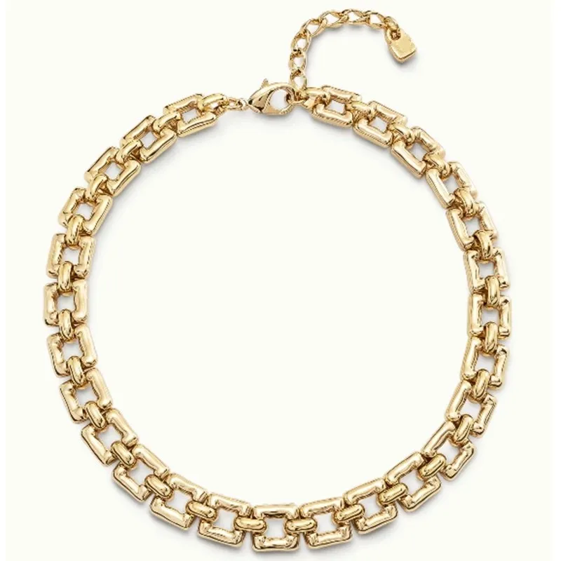2023 European and American high-quality fashion electroplating 925 silver luxury necklace summer ladies jewelry gifts
2023 European and American high-quality fashion electroplating 925 silver luxury necklace summer ladies jewelry gifts