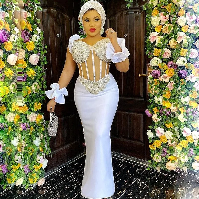 Illusion Long Sleeves Evening Dresses V Neck Exposed Boning Ruffles Appliques Beads Plus Size Mermaid Prom Dress Aso Ebi
Illusion Long Sleeves Evening Dresses V Neck Exposed Boning Ruffles Appliques Beads Plus Size Mermaid Prom Dress Aso Ebi
