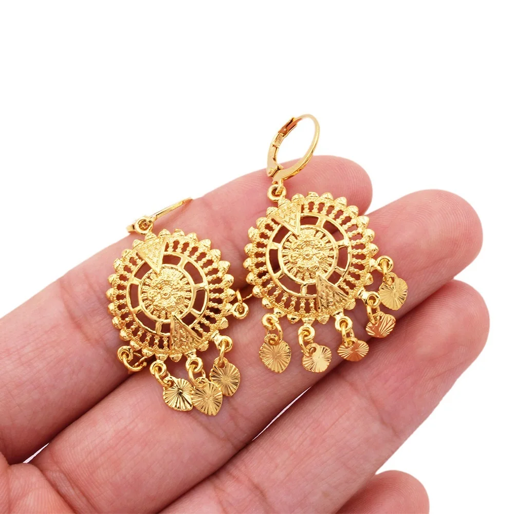 New RoseL Dubai 24K Gold High Quality Luxury Jewelry Arabia Wedding Gold Jewelry Stud Earrings
New RoseL Dubai 24K Gold High Quality Luxury Jewelry Arabia Wedding Gold Jewelry Stud Earrings