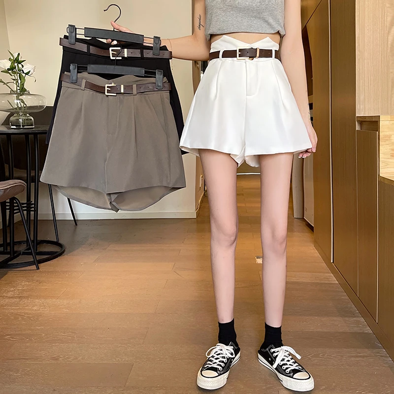 6523【Real Shot Nett】Casual Pants Women's Summer Thin New Korean Style High Waist Wide Leg Pants Shorts Sports Pants
6523【Real Shot Nett】Casual Pants Women's Summer Thin New Korean Style High Waist Wide Leg Pants Shorts Sports Pants