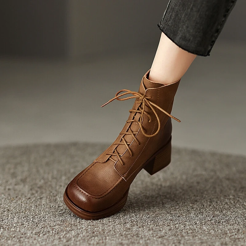 NEW Fall Shoes Women Split Leather Boots Square Toe Chunky Heel Women Shoes Winter Solid Zipper Short Boots Western Boots Women
NEW Fall Shoes Women Split Leather Boots Square Toe Chunky Heel Women Shoes Winter Solid Zipper Short Boots Western Boots Women