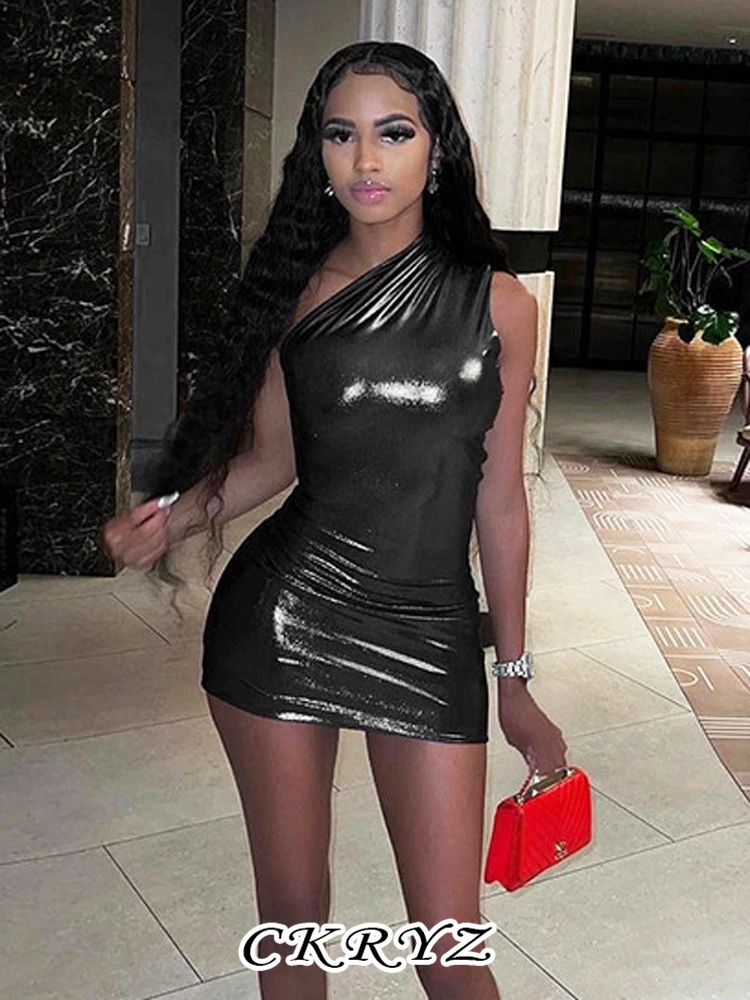 Ckryz Summer New Fashion Pu Faux Leather Y2K One Shoulder Sleeveless Backless Sexy Mini Dresses Women Vacation Birthday Clubwear
Ckryz Summer New Fashion Pu Faux Leather Y2K One Shoulder Sleeveless Backless Sexy Mini Dresses Women Vacation Birthday Clubwear