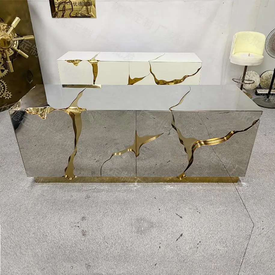 Light Luxury Style Stainless Steel Y-shaped Villa Dining Room Side Cabinet Kitchen Storage Cabinet 
Light Luxury Style Stainless Steel Y-shaped Villa Dining Room Side Cabinet Kitchen Storage Cabinet