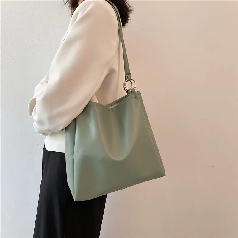 Casual Tote Bags PU Leather Shoulder Bags for Women Fashion Female Travel Bag Designer Luxury Lady Underarm Bag Brand Sac
Casual Tote Bags PU Leather Shoulder Bags for Women Fashion Female Travel Bag Designer Luxury Lady Underarm Bag Brand Sac