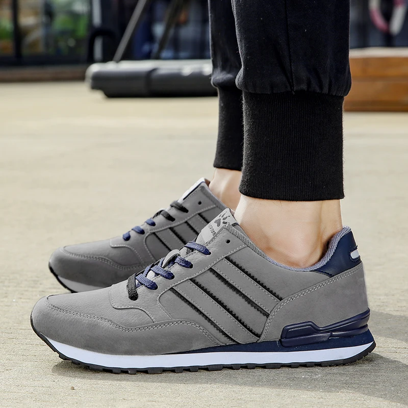 2022 Men Shoes New Leather Sneakers Trend Casual Shoe Breathable Leisure Male Running Sneakers Non-slip Footwear Walking Shoes
2022 Men Shoes New Leather Sneakers Trend Casual Shoe Breathable Leisure Male Running Sneakers Non-slip Footwear Walking Shoes