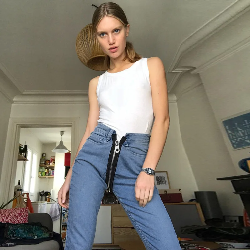 2021 Summer New Women's Sexy Fashion Slim High Waist Buttocks Contrast Contrast Color Slimming Hips Rompers Zipper Jeans Women
2021 Summer New Women's Sexy Fashion Slim High Waist Buttocks Contrast Contrast Color Slimming Hips Rompers Zipper Jeans Women