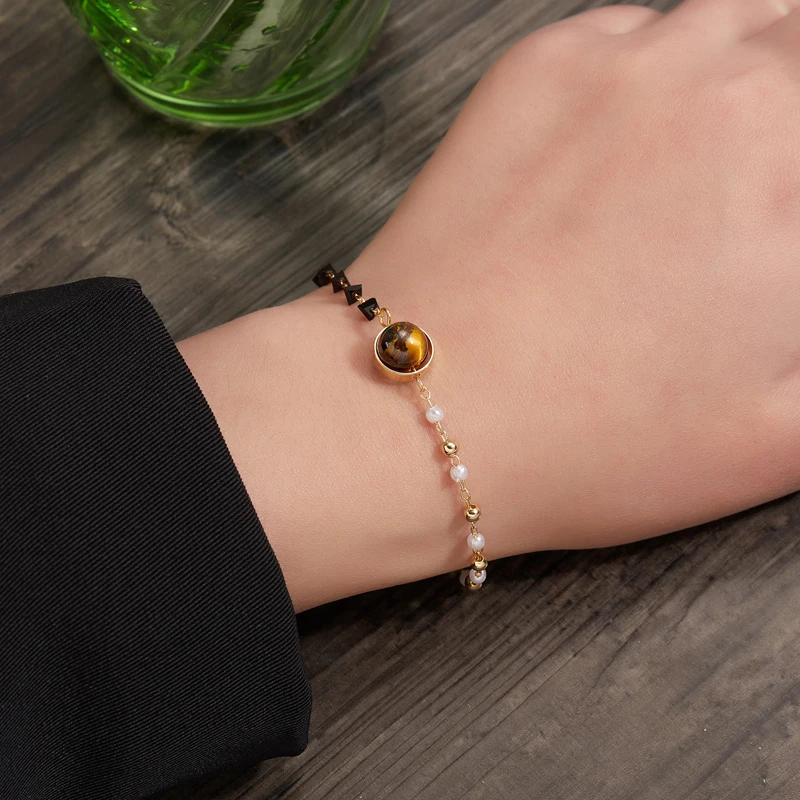 Bohemian Natural Stone Crystal Charm Bracelets for Women Trendy Boho Daisy Geometric Beads Chain Bracelet Summer Jewelry 2022 
Bohemian Natural Stone Crystal Charm Bracelets for Women Trendy Boho Daisy Geometric Beads Chain Bracelet Summer Jewelry 2022