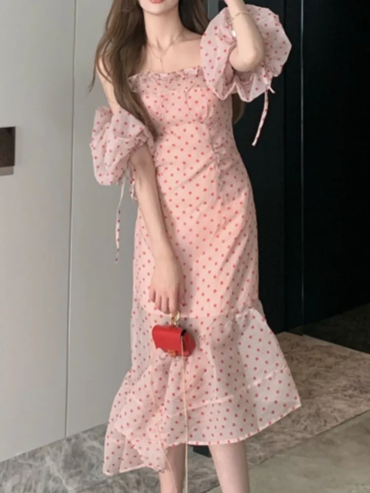 Женское платье с открытыми плечами, элегантное асимметричное платье во французском стиле, с пышными рукавами, в горошек, на бретелях-спагет...
Женское платье с открытыми плечами, элегантное асимметричное платье во французском стиле, с пышными рукавами, в горошек, на бретелях-спагет...