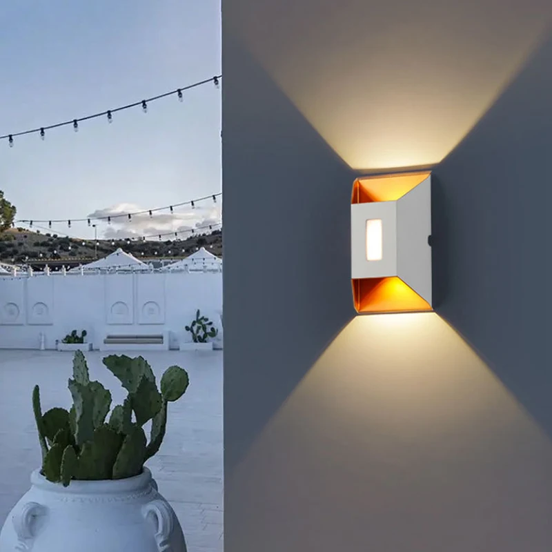 Waterproof Wall Lights Outdoor Nordic Bright Lamps Balcony Exterior Aluminum Sconces Home Decoration Modern Internal Garden Led
Waterproof Wall Lights Outdoor Nordic Bright Lamps Balcony Exterior Aluminum Sconces Home Decoration Modern Internal Garden Led