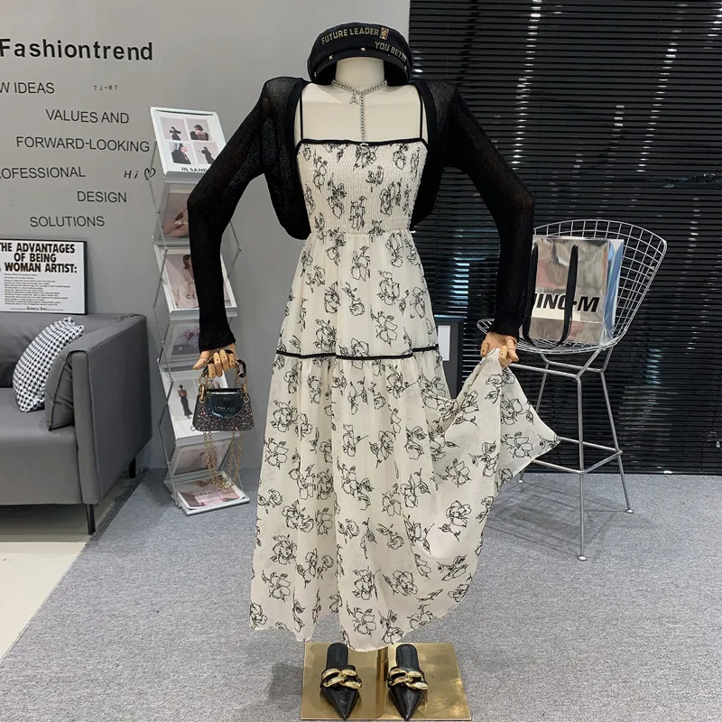 New in Women's Clothing 2023 Spring Summer Printed suspender dress black cardigan top coat two-piece set
New in Women's Clothing 2023 Spring Summer Printed suspender dress black cardigan top coat two-piece set