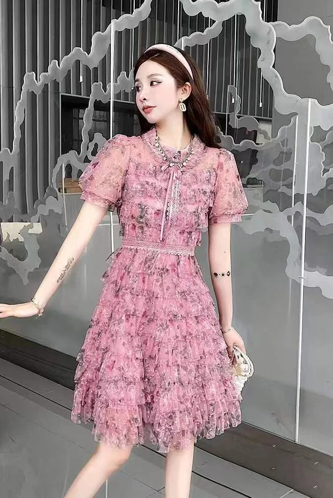 2023 spring and summer women's clothing fashion new Pearl Collar Mesh Short Sleeve Dress 0428
2023 spring and summer women's clothing fashion new Pearl Collar Mesh Short Sleeve Dress 0428