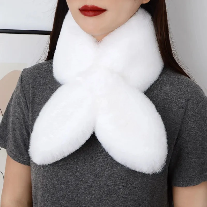 Fashion WomenWinter Thick Faux Rabbit Fur Plush Scarf Outdoor Sports Neck Protection Cross Fake Collar Pullover Warm Scarve Q72
Fashion WomenWinter Thick Faux Rabbit Fur Plush Scarf Outdoor Sports Neck Protection Cross Fake Collar Pullover Warm Scarve Q72