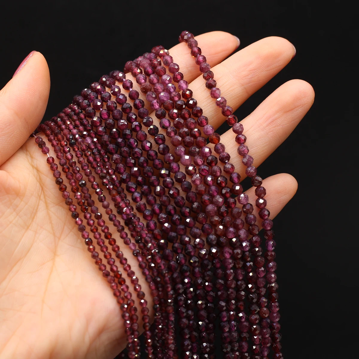 Natural Stone Beads Garnet Round Faceted Beads Charms For Jewelry Making DIY Necklace Bracelet Earrings Accessory
Natural Stone Beads Garnet Round Faceted Beads Charms For Jewelry Making DIY Necklace Bracelet Earrings Accessory