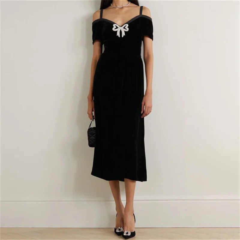 Платья с бантом женское весеннее платье с V-образным вырезом новые женские украшающие большие длинные модные корейские Бархатные Элегантные платья 2023 Кристальные для
Платья с бантом женское весеннее платье с V-образным вырезом новые женские украшающие большие длинные модные корейские Бархатные Элегантные платья 2023 Кристальные для