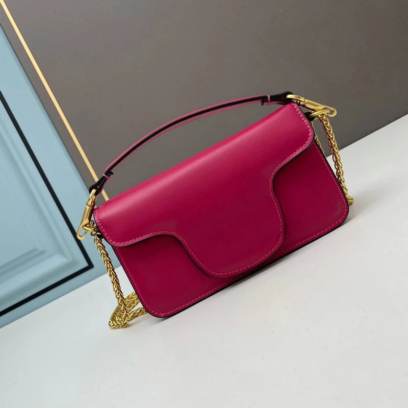 2022 Trend Fashion New in Genuine Leather Chain Female Small Bolsas Square Messenger Bag Shoulder Crossbody bag Handbag Women
2022 Trend Fashion New in Genuine Leather Chain Female Small Bolsas Square Messenger Bag Shoulder Crossbody bag Handbag Women