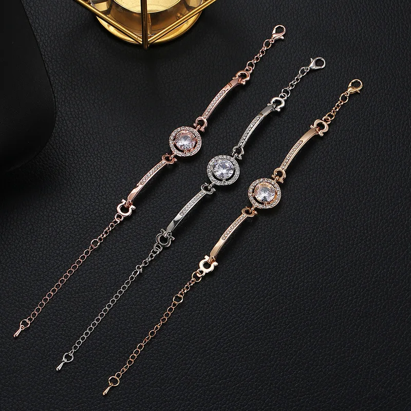 Fashion woman's bracelet cubic zirconia simple temperament noble rhinestone ladies bracelet CZ ladies jewelry
Fashion woman's bracelet cubic zirconia simple temperament noble rhinestone ladies bracelet CZ ladies jewelry