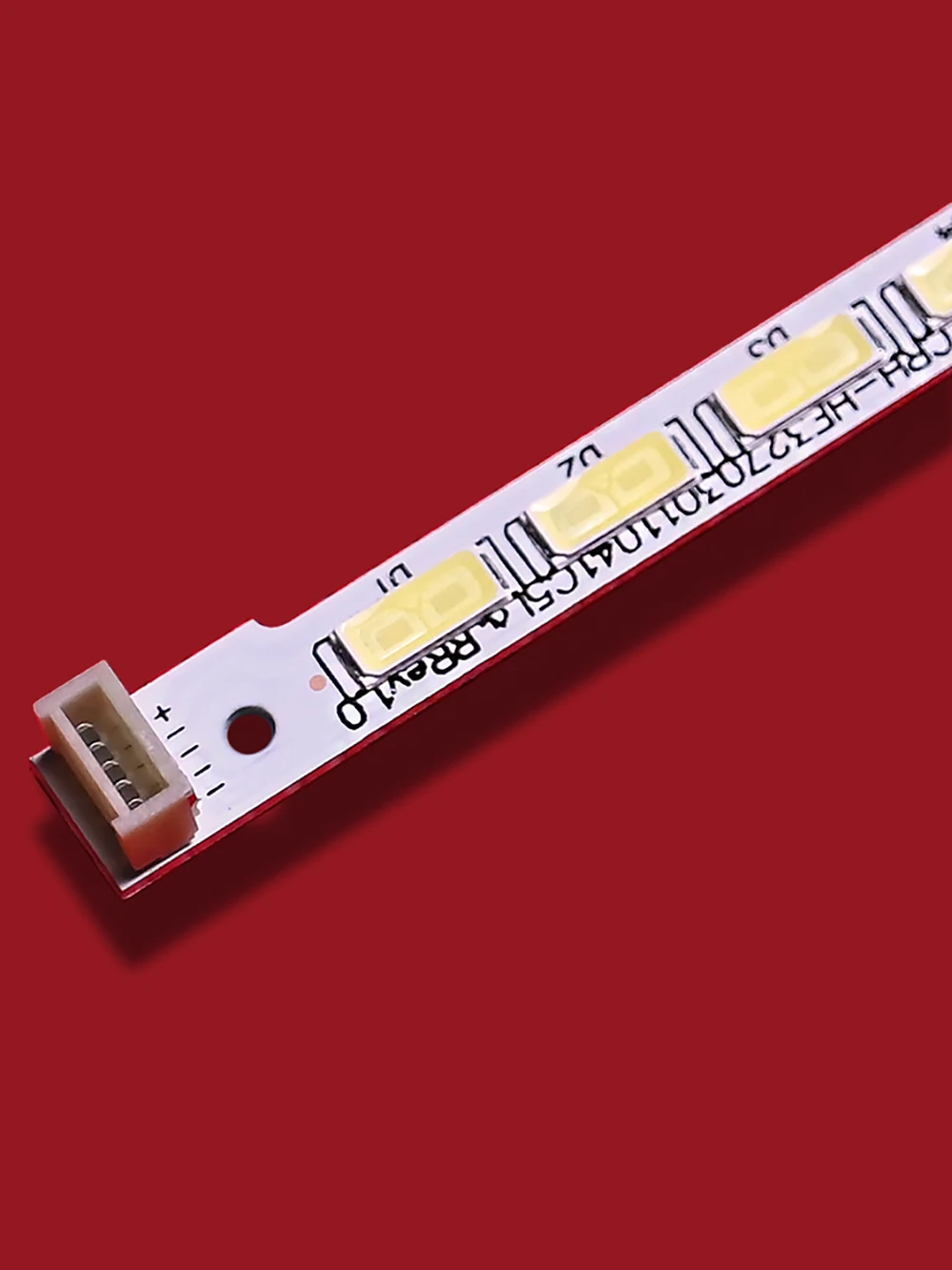 410MM LED strip 44 lamps CRH-HE32703011041C5L For LE32A700P3D LE32A370 H320EHC-BB
410MM LED strip 44 lamps CRH-HE32703011041C5L For LE32A700P3D LE32A370 H320EHC-BB