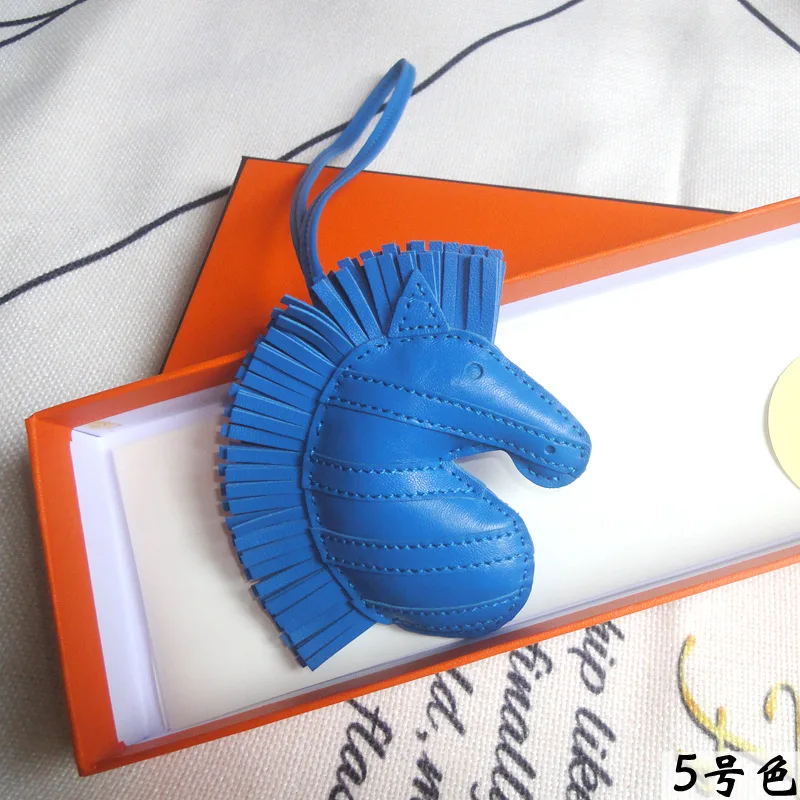 

2022 New Trendy Designer Handmade Kelli Zebra Horse Head Bag H Charms Keychain Stationery Sticker