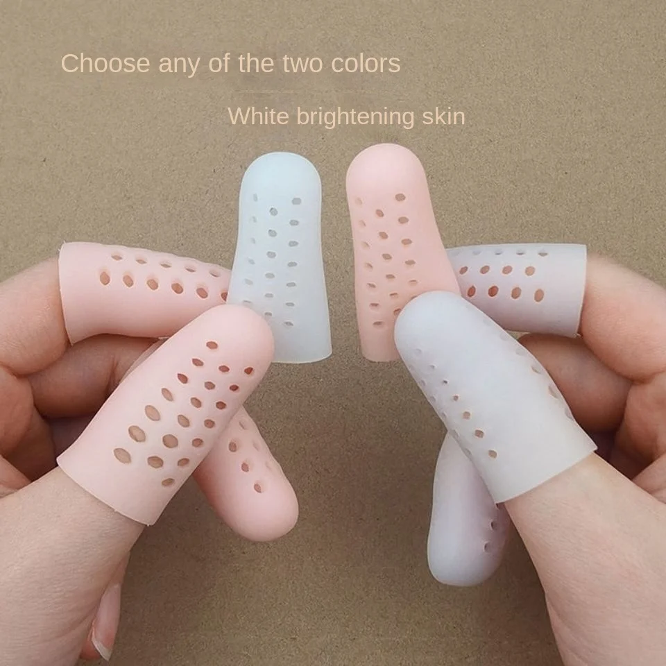 The New Type with Ventilation Holes Not Stuffy Fingers Silicone Finger Cots Finger Protection Anti-drying Moisturizing Cover
The New Type with Ventilation Holes Not Stuffy Fingers Silicone Finger Cots Finger Protection Anti-drying Moisturizing Cover