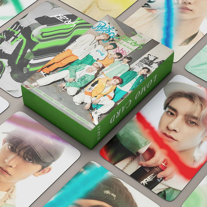 55Pcs/Set KPOP Enhypen TXT New 2022 Album Photo Card Self Made LOMO Card Photocard Photo Straykids Postcard Fans
55Pcs/Set KPOP Enhypen TXT New 2022 Album Photo Card Self Made LOMO Card Photocard Photo Straykids Postcard Fans