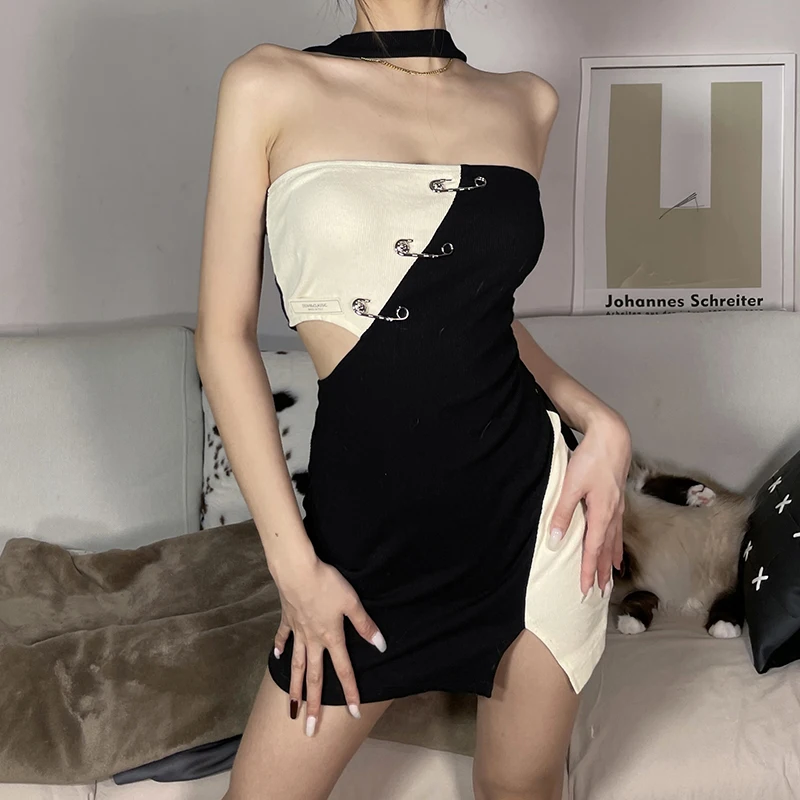 #Sisjuly35; cool Sasa Spice Girls' color contrast dress women's design sense slim slim waist black and white patchwork Hip Wrap
#Sisjuly35; cool Sasa Spice Girls' color contrast dress women's design sense slim slim waist black and white patchwork Hip Wrap