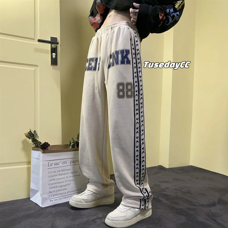 Privathinker Suede Men Casual Pants Y2K Harajuku Letter Graphic Trousers Straight-leg Baggy Fashion Brand Streetwear Male Pants
Privathinker Suede Men Casual Pants Y2K Harajuku Letter Graphic Trousers Straight-leg Baggy Fashion Brand Streetwear Male Pants