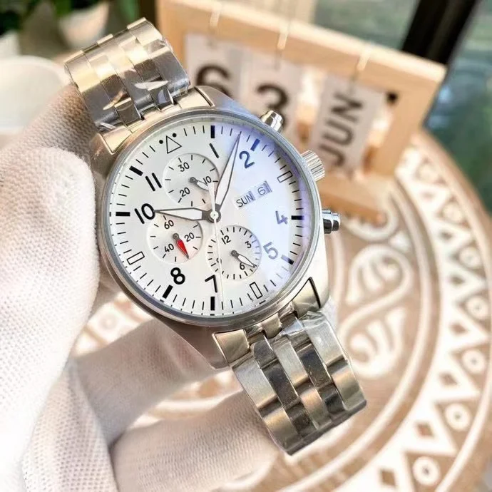 Мужские механические часы-пилоты с автоматической датой, синие, черные
Мужские механические часы-пилоты с автоматической датой, синие, черные