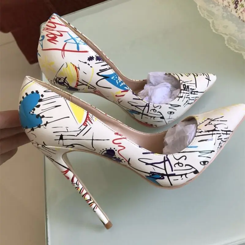 Women Heels Graffiti Colorful Bridal Shoes Women Pumps Sexy High Heels Pointed Toe Party Wedding Shoes Stiletto Plus Size 34-44
Women Heels Graffiti Colorful Bridal Shoes Women Pumps Sexy High Heels Pointed Toe Party Wedding Shoes Stiletto Plus Size 34-44