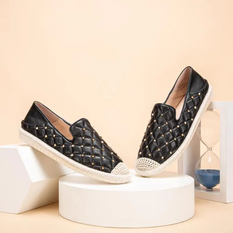 Fashion Small Incense Casual Fisherman Shoes Women's Real Sheepskin Lazy One Step Off Flat Hemp Rope Women's Shoes
Fashion Small Incense Casual Fisherman Shoes Women's Real Sheepskin Lazy One Step Off Flat Hemp Rope Women's Shoes