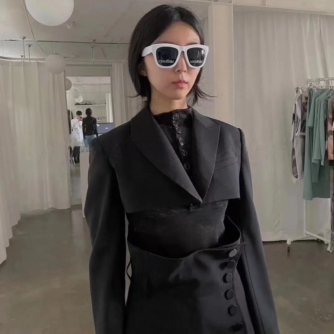 European High fashion Cropped Blazer Coat Vintage Long Sleeve Front blazer jackets wholesale Veste Femme 
European High fashion Cropped Blazer Coat Vintage Long Sleeve Front blazer jackets wholesale Veste Femme