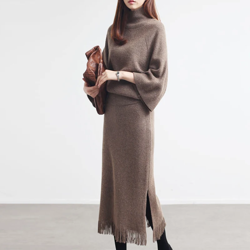 New Autumn Winter Knitted 2 Pieces Set Women Elegant Turtleneck Pullovers Sweater+Tassel Bodycon Woman Skirts Suit Female
New Autumn Winter Knitted 2 Pieces Set Women Elegant Turtleneck Pullovers Sweater+Tassel Bodycon Woman Skirts Suit Female