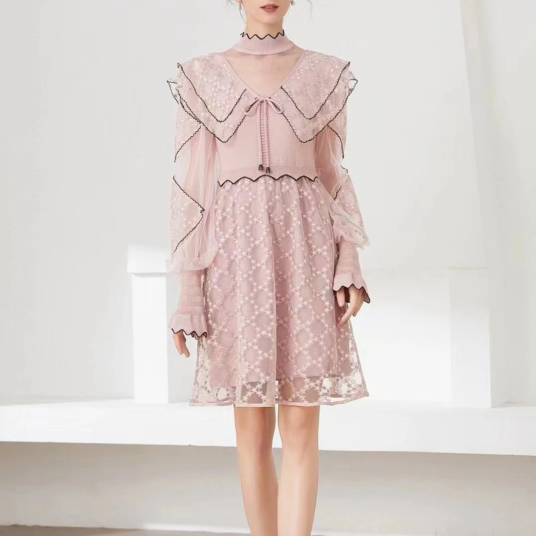 Latest 2023 Early Spring Collection Yellow Floral Print V-neck Puff Sleeve A-line Self Tie Bow Waist Mini Dress for Women
Latest 2023 Early Spring Collection Yellow Floral Print V-neck Puff Sleeve A-line Self Tie Bow Waist Mini Dress for Women