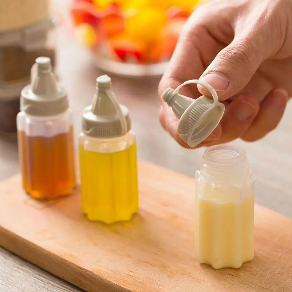 4Pcs/set Mini Sauce Seasoning Box Barbecue Kitchen Portable Transparent Bottle PP Spices With Lid Jar Squeeze Bottle Mini Box
4Pcs/set Mini Sauce Seasoning Box Barbecue Kitchen Portable Transparent Bottle PP Spices With Lid Jar Squeeze Bottle Mini Box