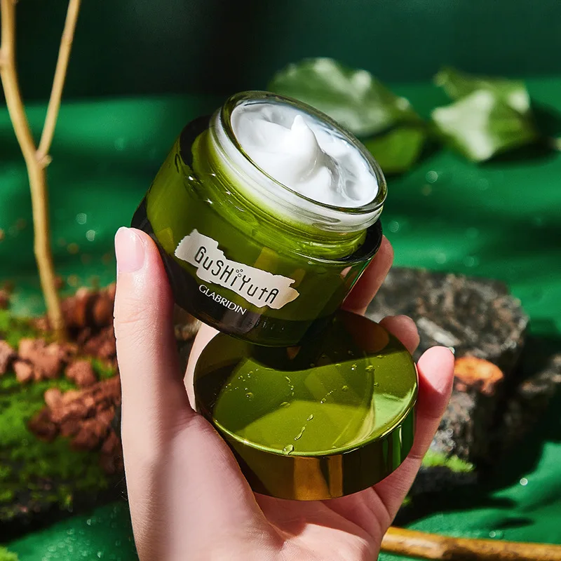 Отбеливающий крем Glycyrrhiza Ding, антивозрастной увлажняющий уход за кожей против морщин, легко впитывается, не жирный, Осветляющий 
Отбеливающий крем Glycyrrhiza Ding, антивозрастной увлажняющий уход за кожей против морщин, легко впитывается, не жирный, Осветляющий